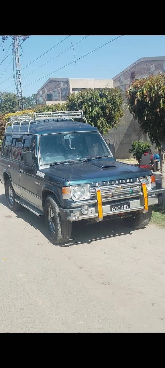 Mitsubishi Pajero