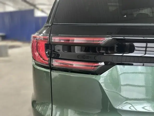 GMC Acadia 2027 photo 4