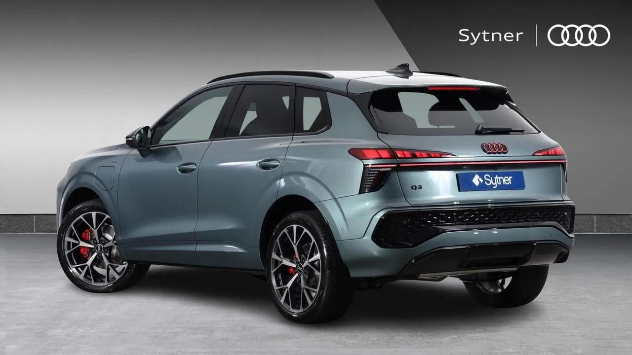 Audi Q3 2024 photo 3