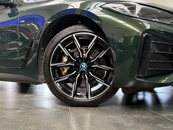 BMW I4 2022 photo 2
