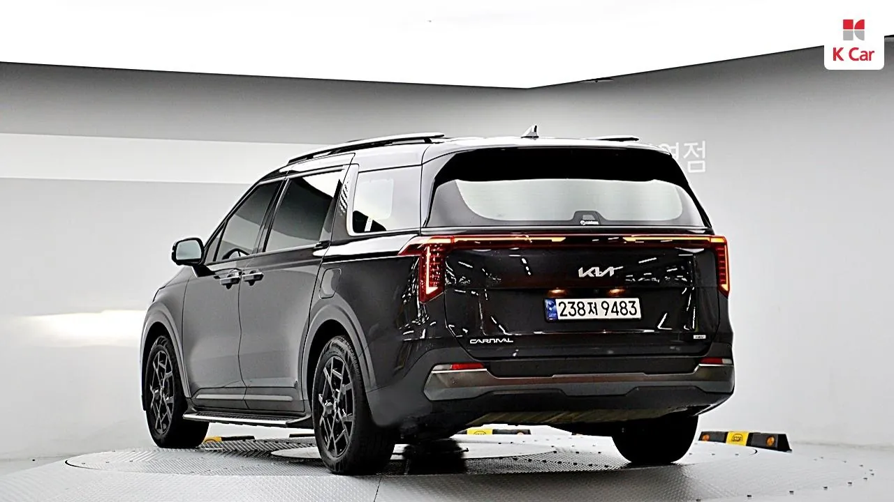 Kia New Carnival Hybrid 4Th Generation 2025 photo 3