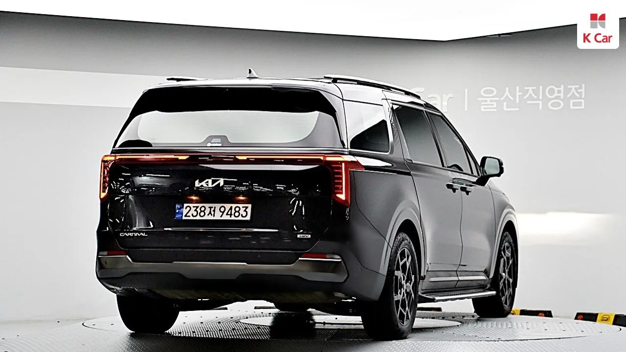 Kia New Carnival Hybrid 4Th Generation 2025 photo 4