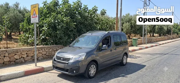 Peugeot Partner 2017 photo 2