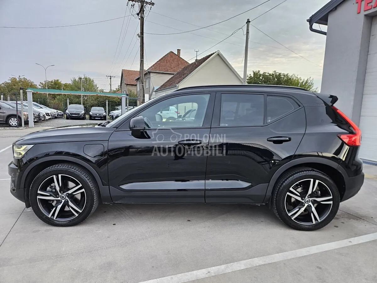 Volvo Xc40 2021 photo 2