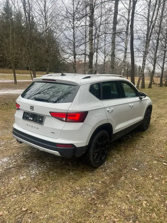 Seat Ateca 2016 photo 2