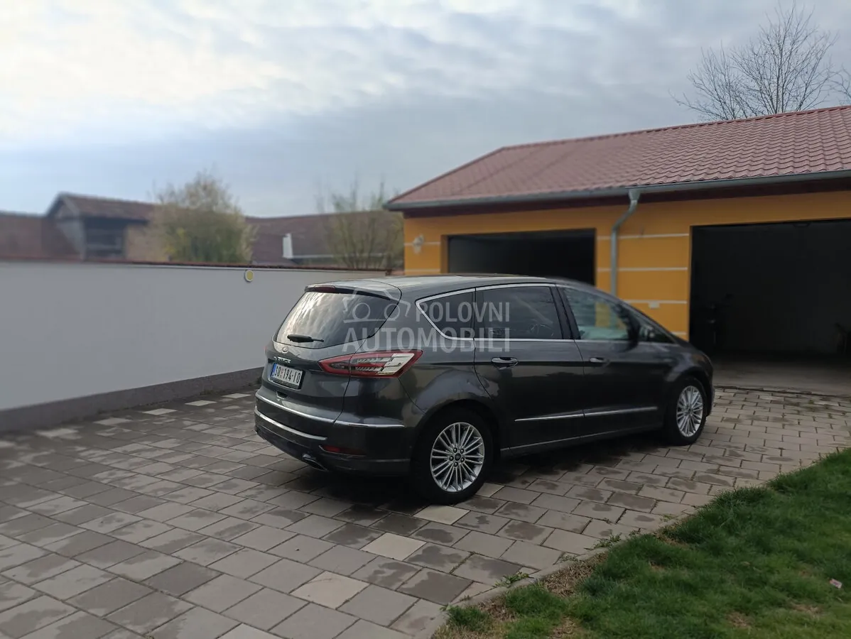 Ford S-Max 2018 photo 2