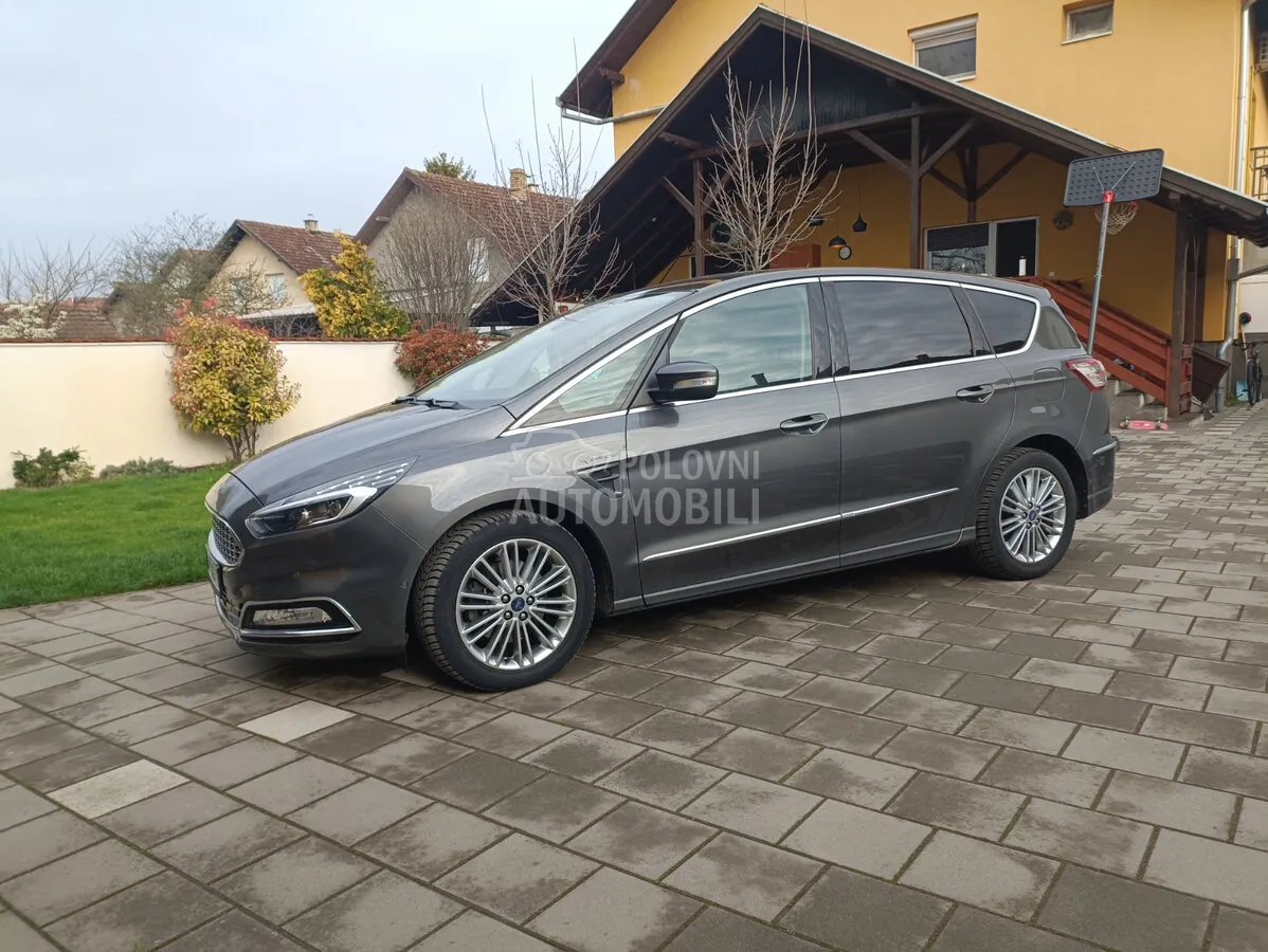 Ford S-Max