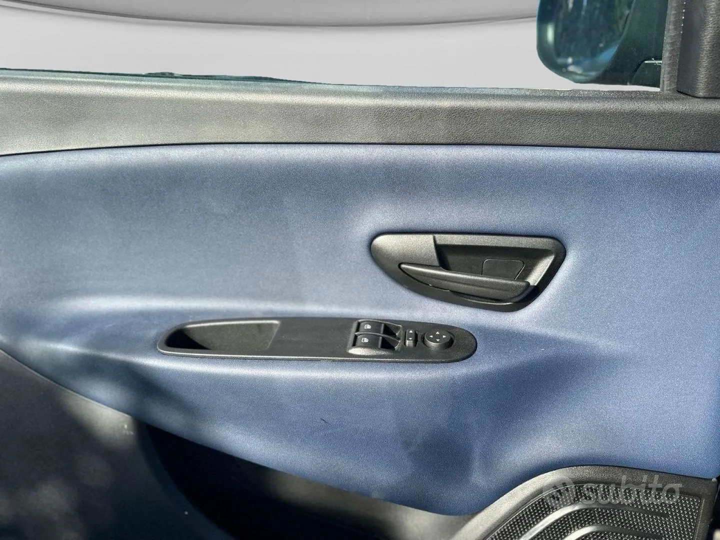 Lancia Ypsilon 2023 photo 5