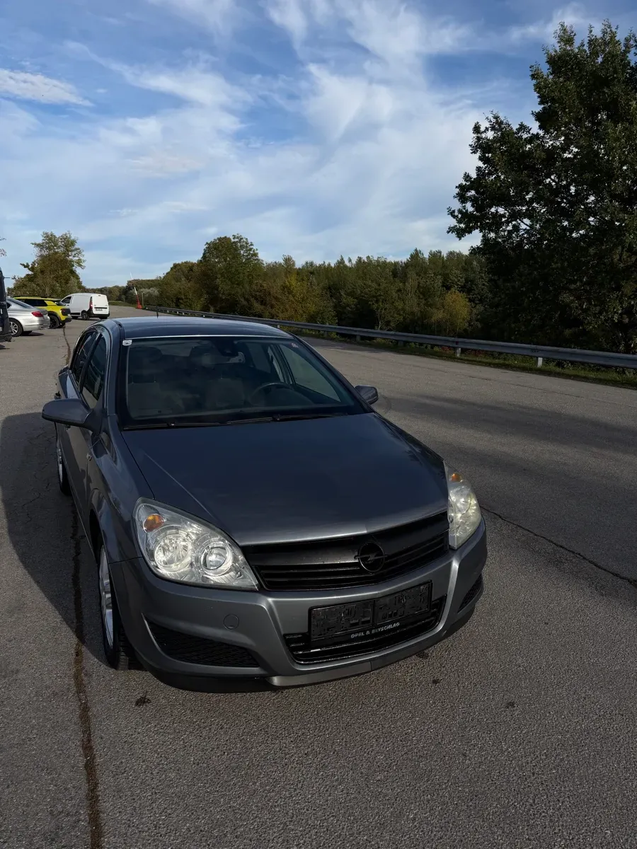 Opel Astra 2007 photo 2