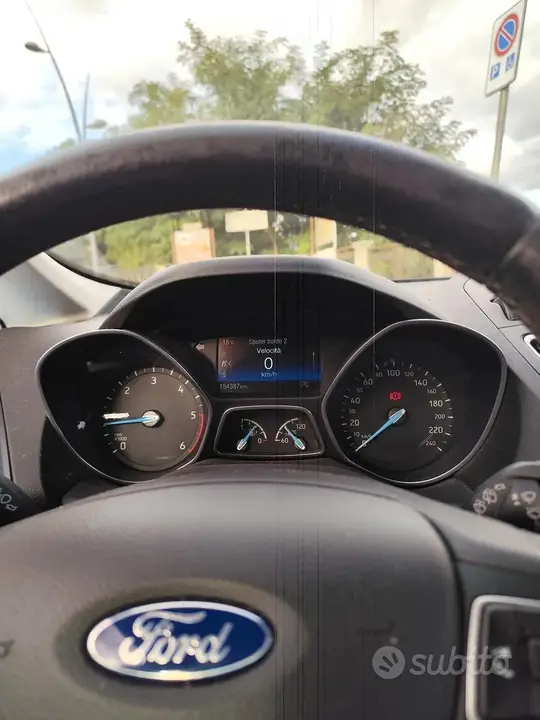 Ford C-Max 2016 photo 4