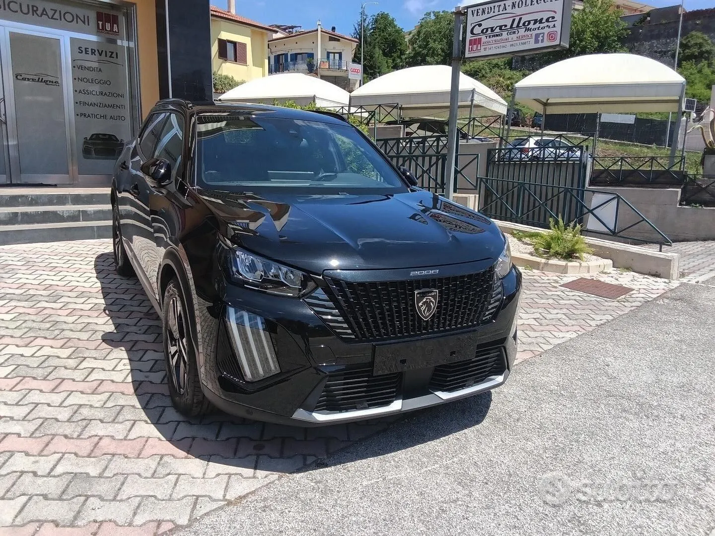 Peugeot 2008 2023 photo 2