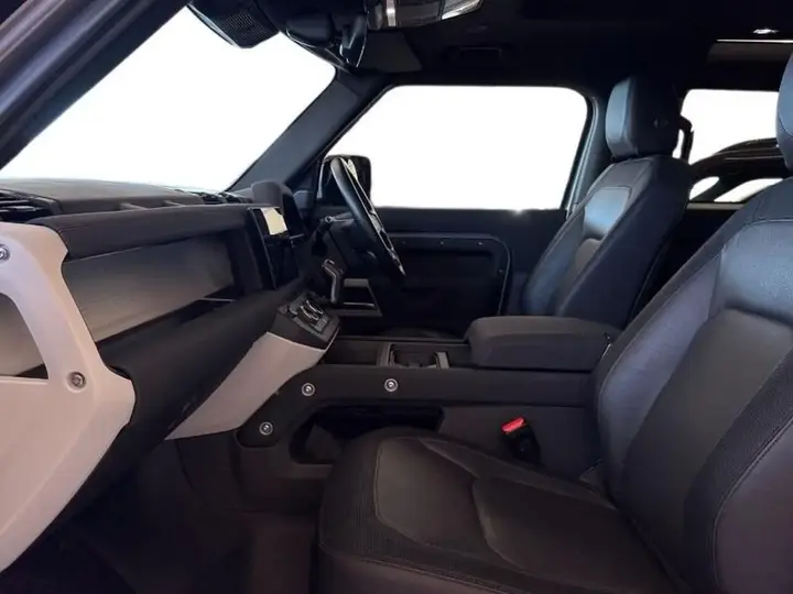 Land Rover Defender 90 2023 photo 4