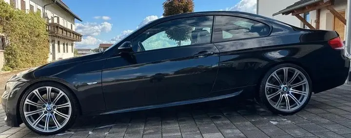 BMW 335I Coupé
