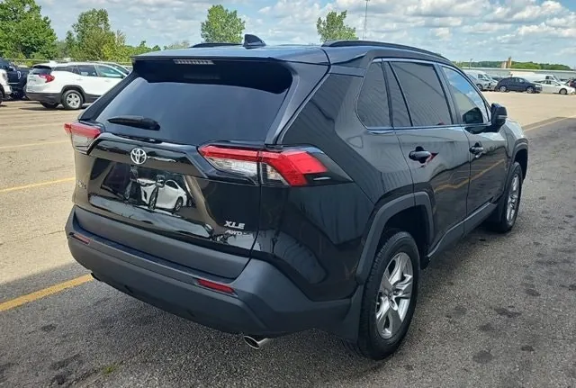 Toyota Rav4 2024 photo 5