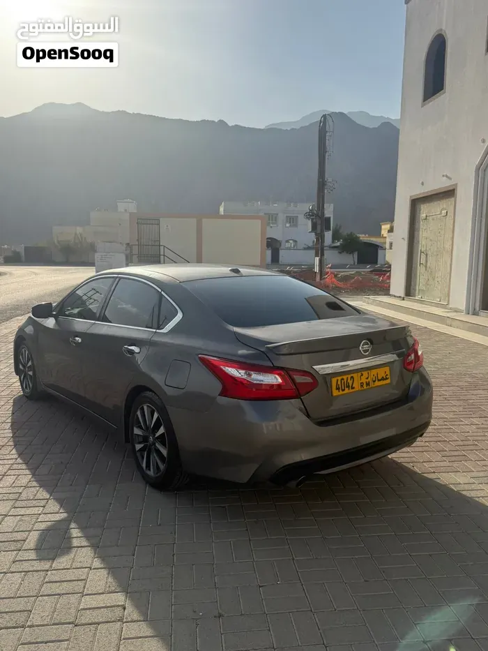 Nissan Altima 2017 photo 4