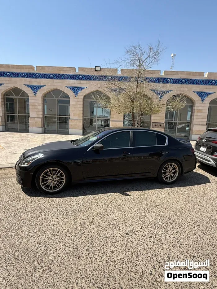 Infiniti G37 2013 photo 3