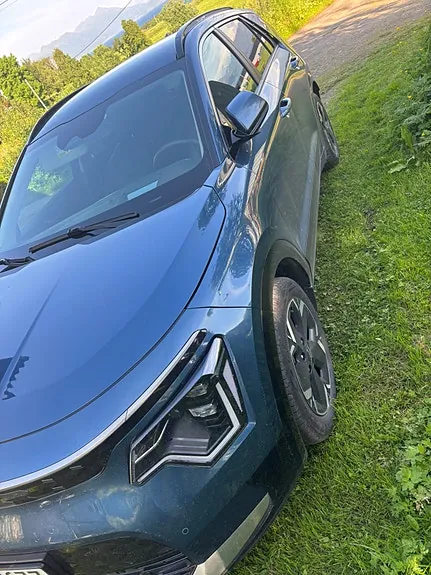 Kia Niro 2023 photo 2