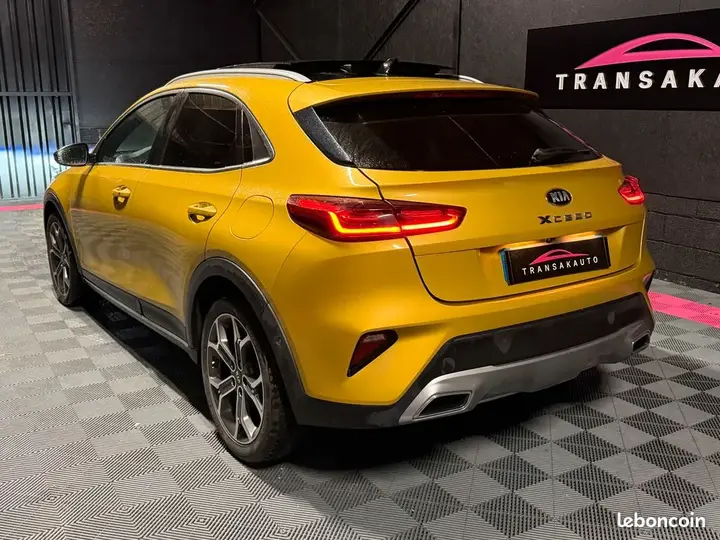 Kia Xceed 2019 photo 2