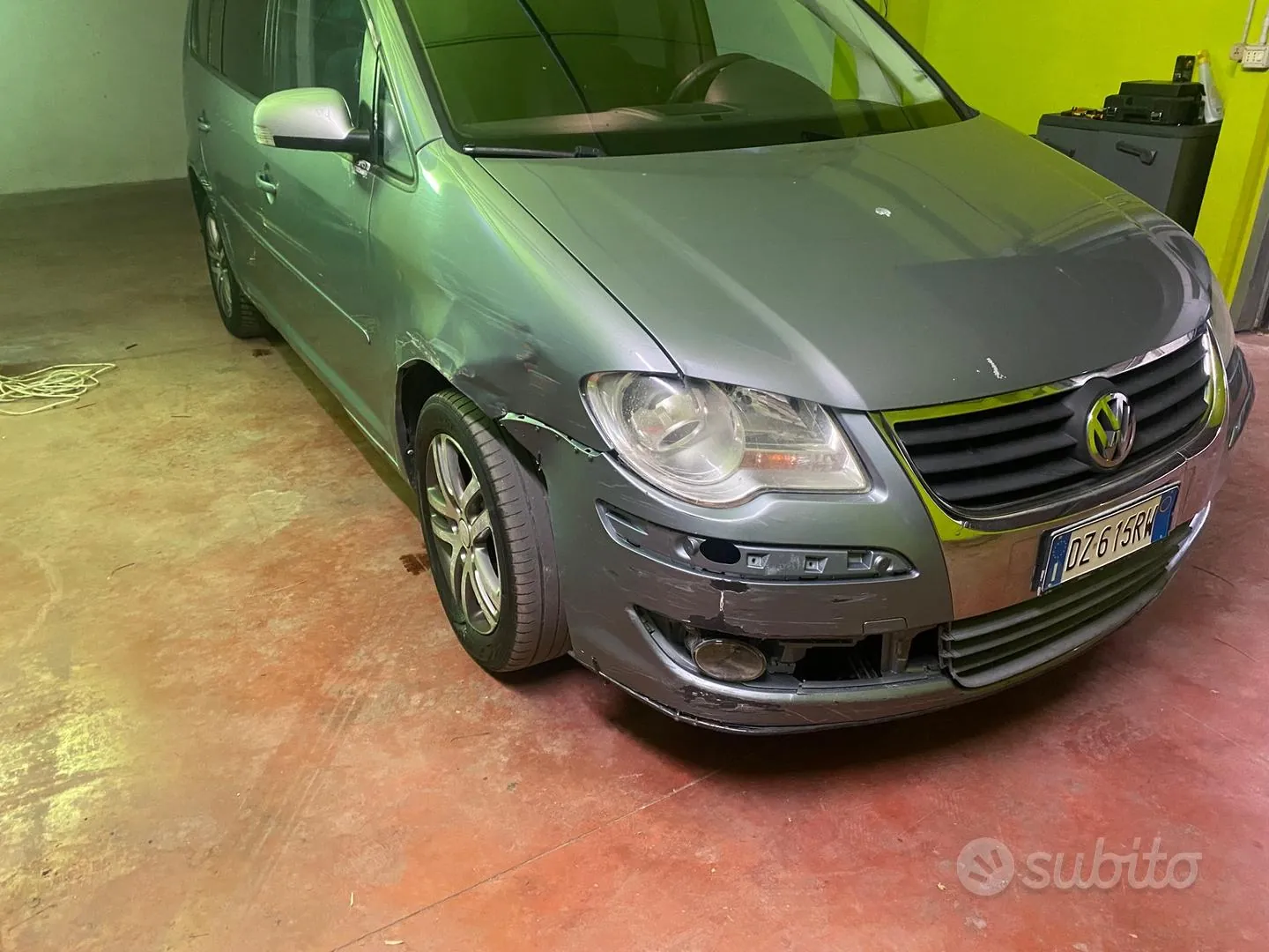 Volkswagen Touran 2009 photo 4
