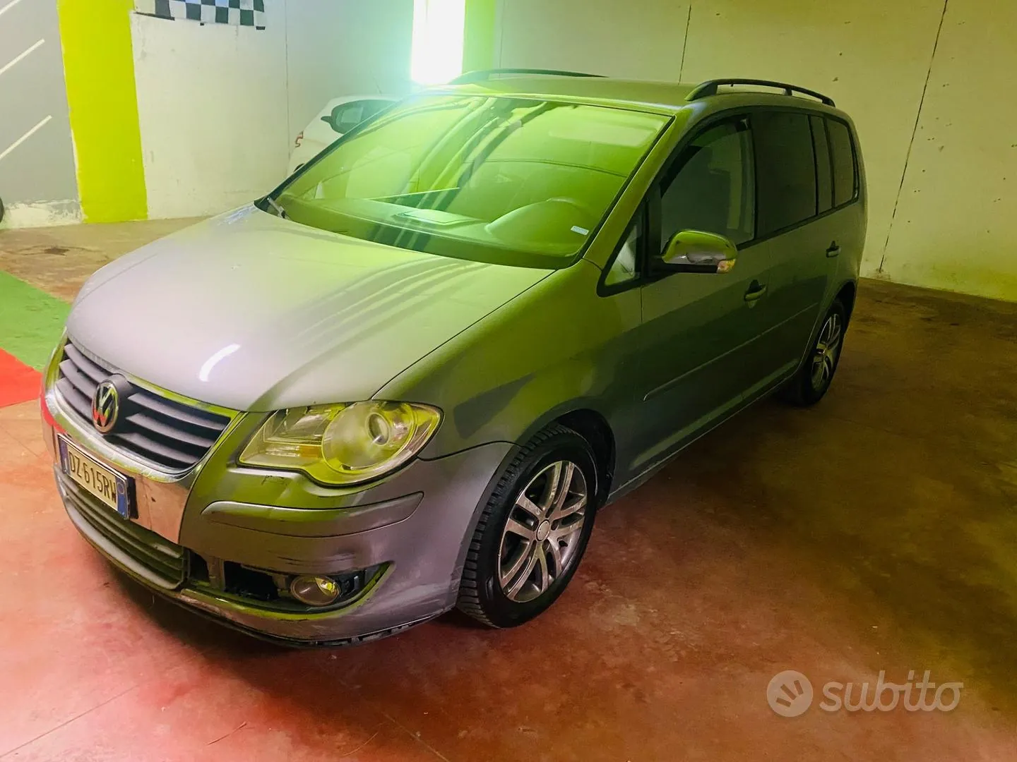 Volkswagen Touran 2009 photo 5