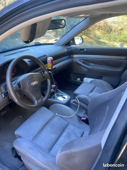 Audi A4 2000 photo 3