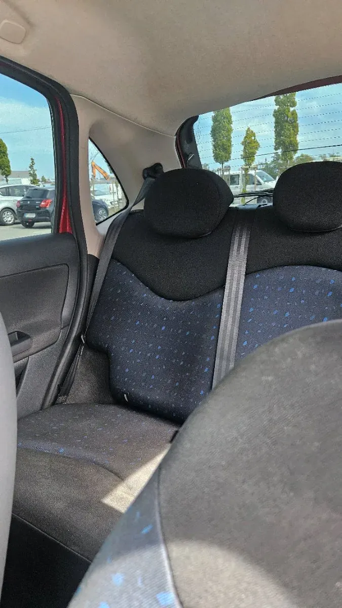 Citroen C3 2006 photo 2