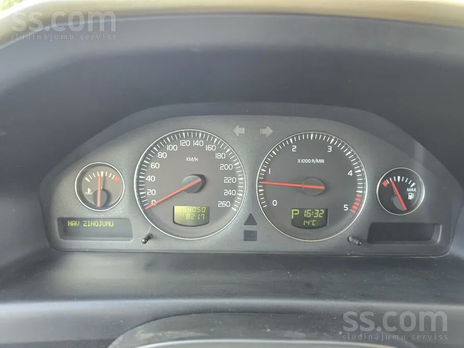 Volvo Xc70 2005 photo 2