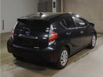 Toyota Aqua 2019 photo 4