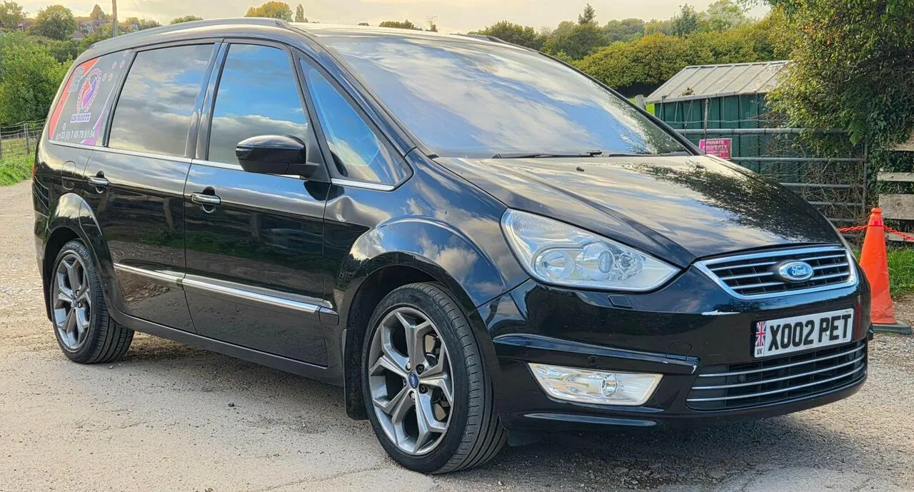 Ford Galaxy 2012 photo 3