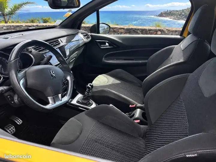 Citroen Ds3 2013 photo 2