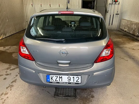Opel Corsa 2010 photo 3