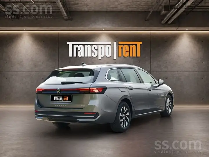 Volkswagen Passat Variant 2024 photo 5