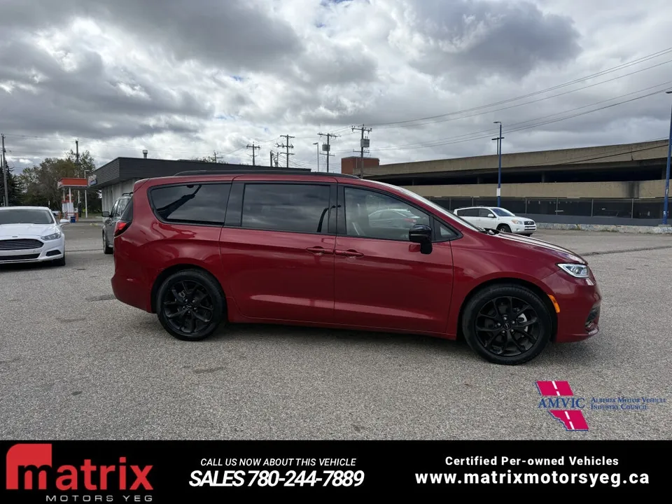 Chrysler Pacifica 2025 photo 4