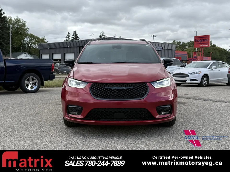 Chrysler Pacifica 2025 photo 2