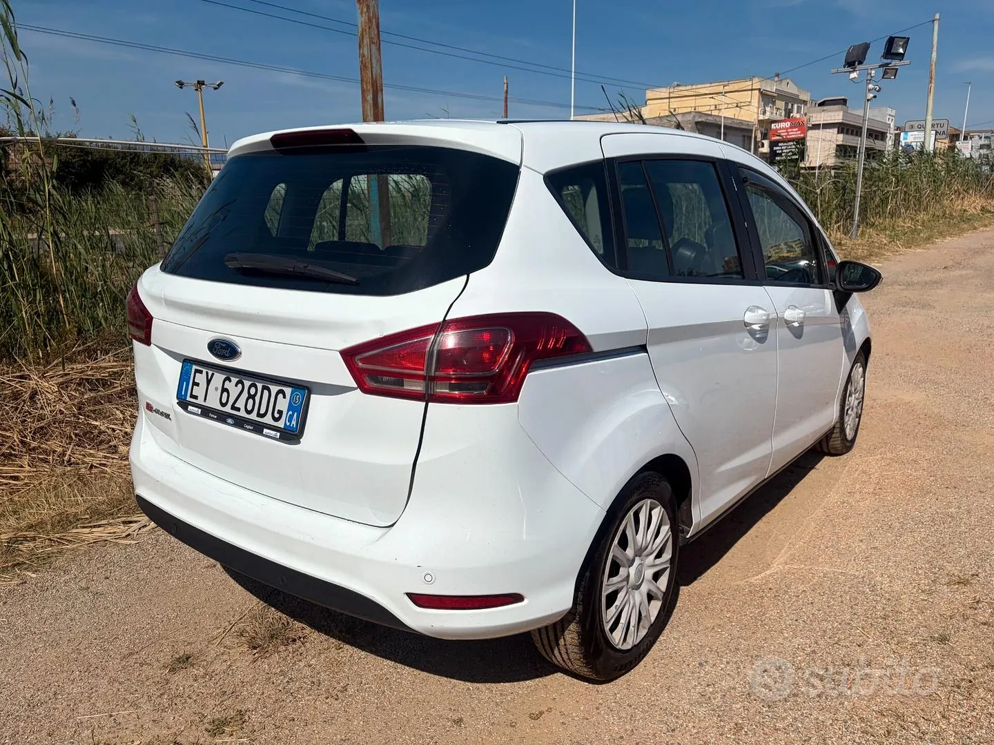 Ford B-Max 2015 photo 4