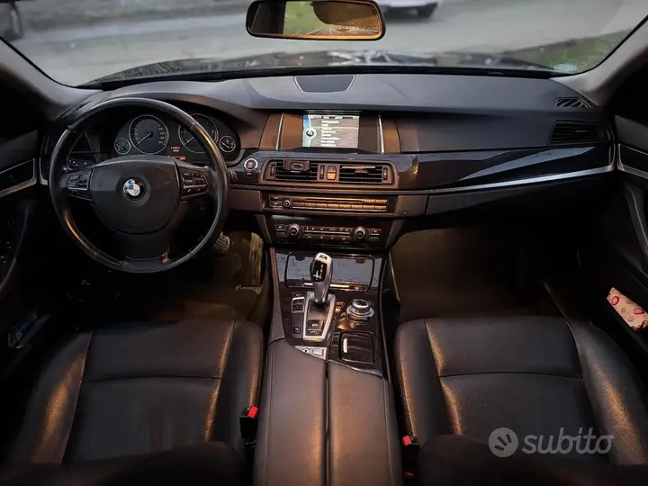 BMW 520 Touring 2014 photo 5