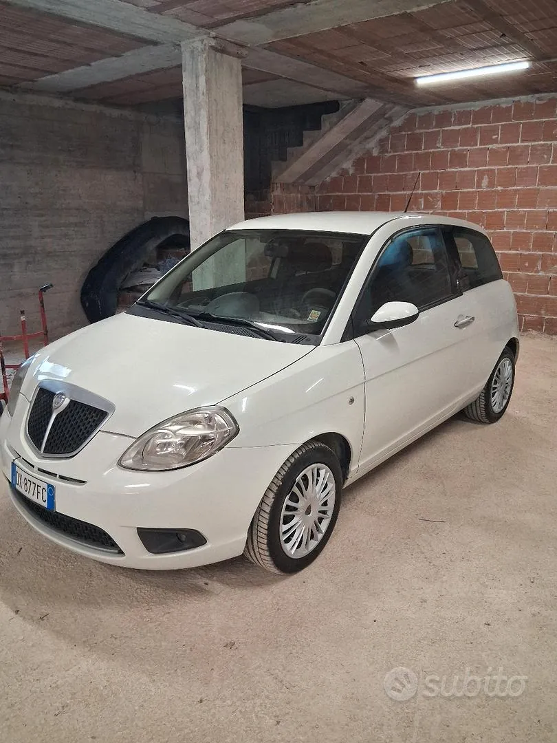 Lancia Ypsilon 2010 photo 5