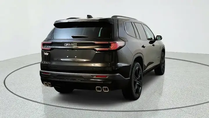 GMC Acadia 2027 photo 3