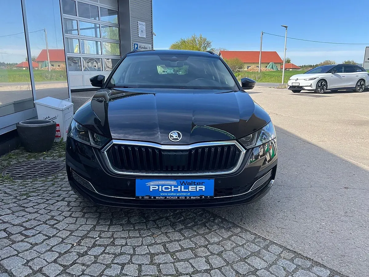 Skoda Octavia 2020 photo 2