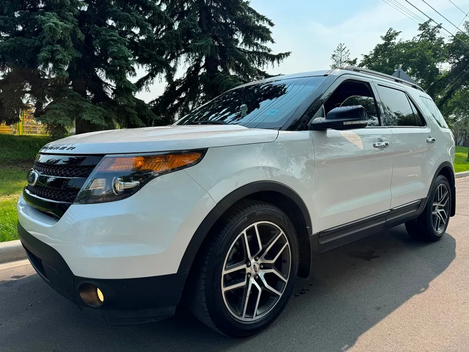 Ford Explorer Sport
