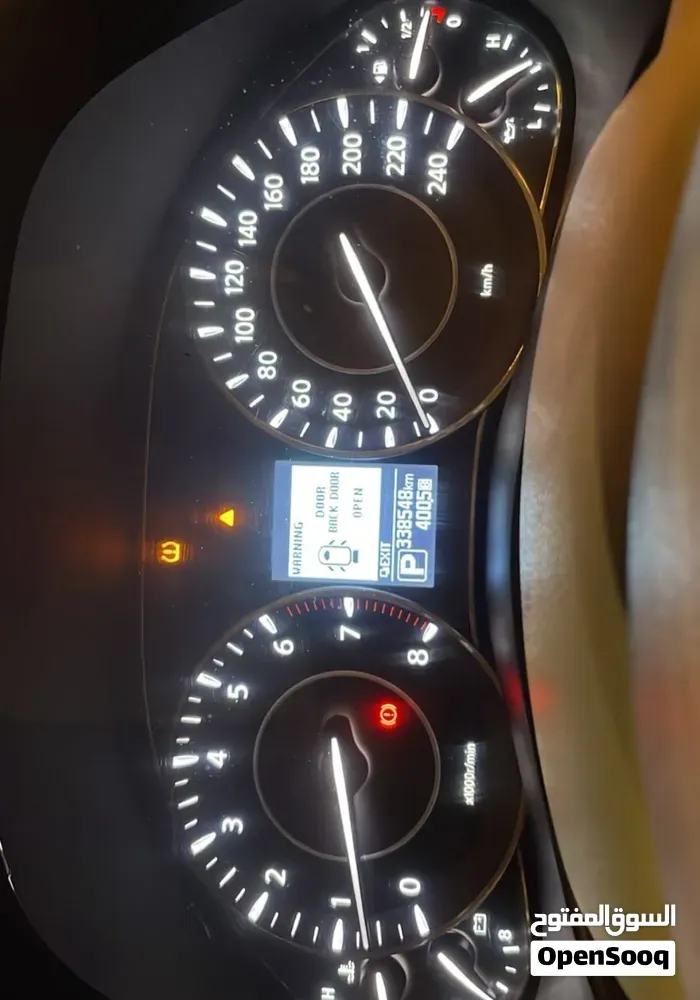 Nissan Patrol 2013 photo 2