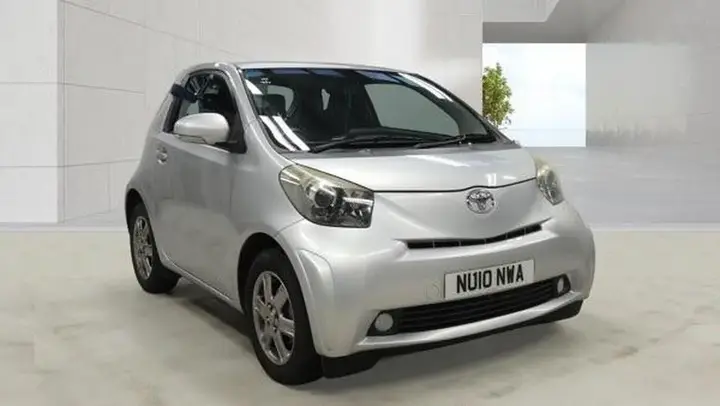 Toyota Iq