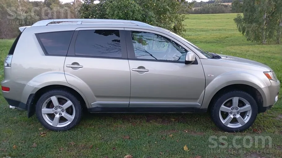 Mitsubishi Outlander 2008 photo 4