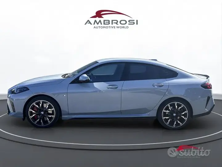 BMW 220I 2026 photo 4