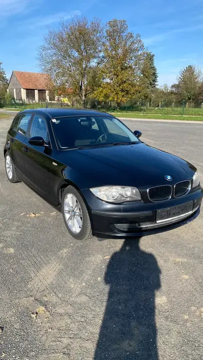 BMW 1 Series 2008 photo 2