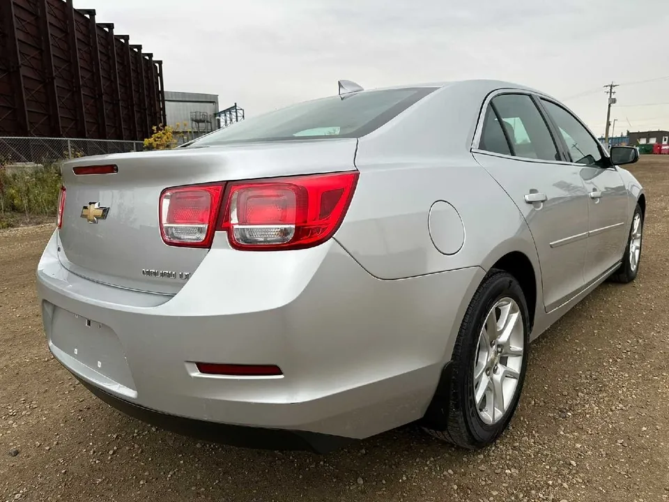 Chevrolet Malibu 2015 photo 3