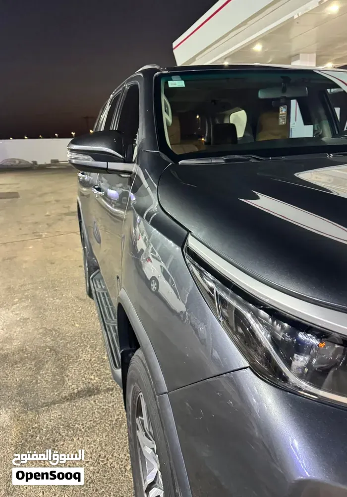 Toyota Fortuner 2022 photo 4