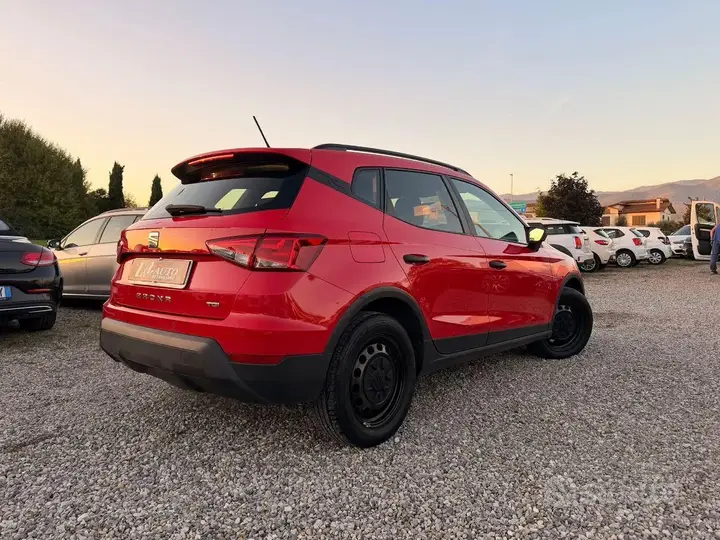 Seat Arona 2020 photo 3