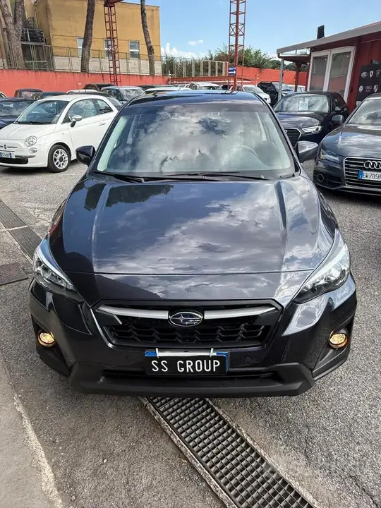 Subaru Xv 2018 photo 2