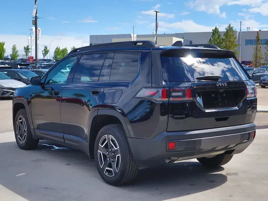 Jeep Cherokee 2026 photo 4